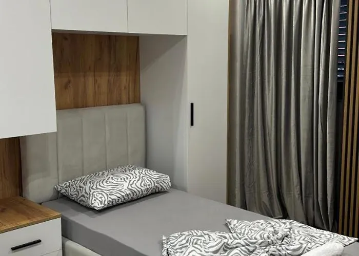 1br Appartments By Paco Szkodra