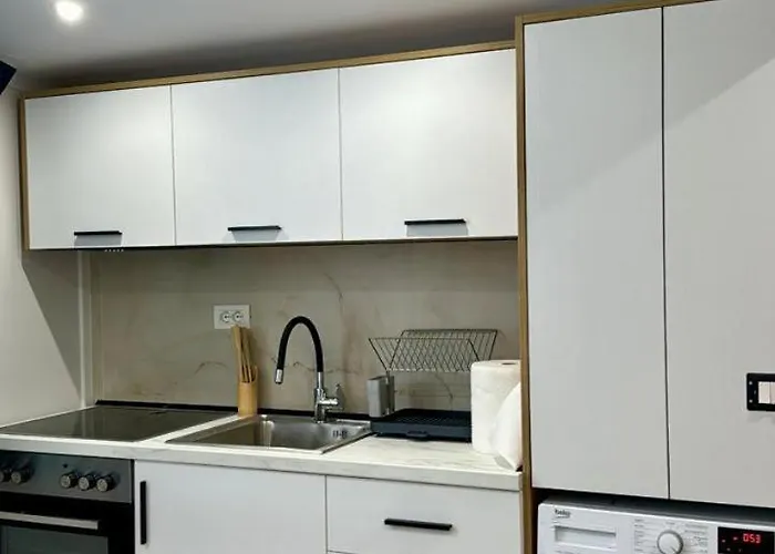 1br Appartments By Paco Apartament *