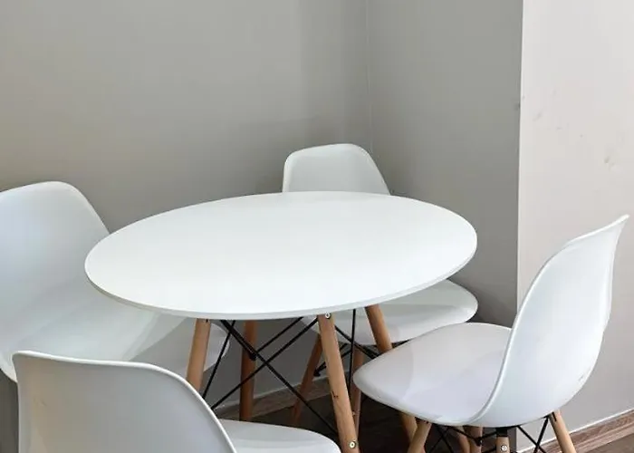 Apartament 1br Appartments By Paco *